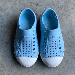 Native shoes-sky blue/shell white us c8